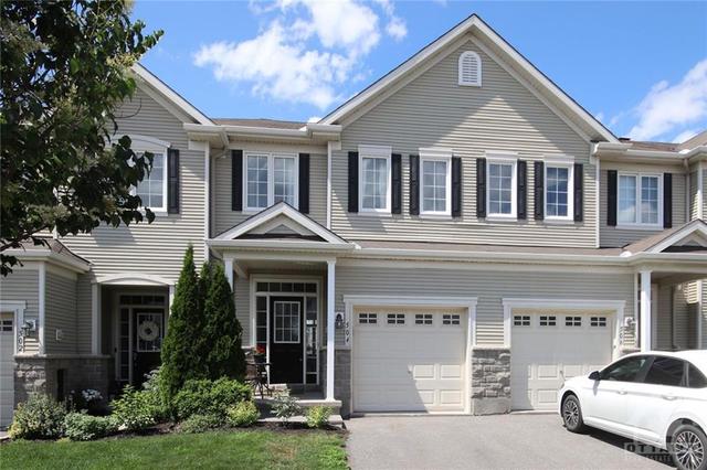 504 Rannoch Private, Townhouse with 3 bedrooms, 3 bathrooms and 2 parking in Ottawa ON | Image 1