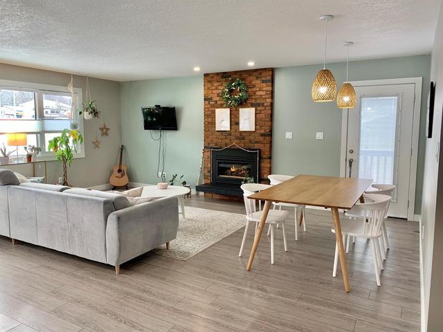 106 Emerson Place, House detached with 4 bedrooms, 2 bathrooms and 6 parking in Hinton AB | Image 8