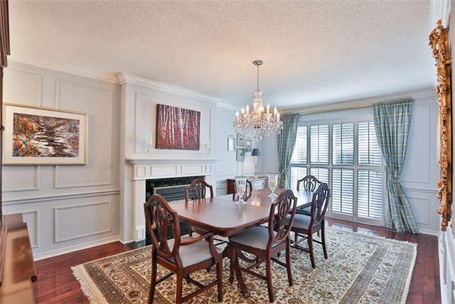 2476 Robin Dr, House detached with 4 bedrooms, 4 bathrooms and 6 parking in Mississauga ON | Image 4