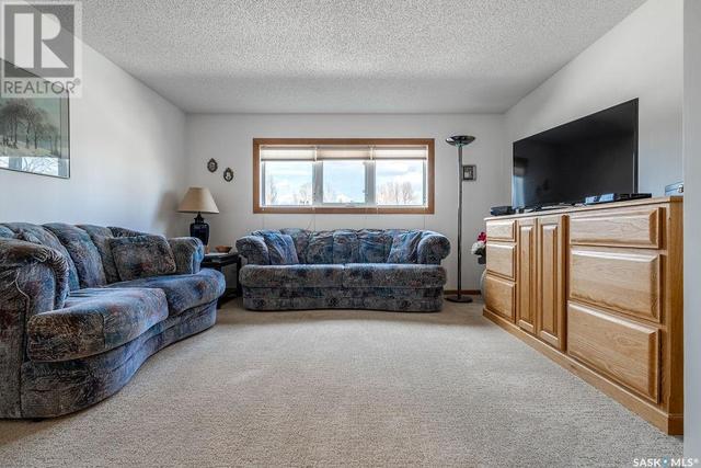219 Benesh Crescent, House detached with 5 bedrooms, 3 bathrooms and null parking in Saskatoon SK | Image 21