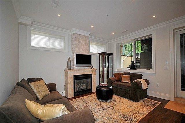 36 Astley Ave, House detached with 5 bedrooms, 6 bathrooms and 2 parking in Toronto ON | Image 18