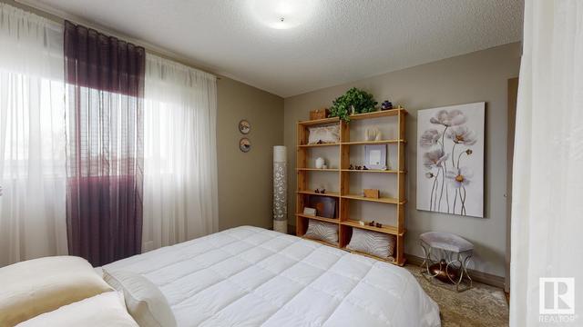 05/07/09 - 15603 104 Av Nw, House attached with 8 bedrooms, 4 bathrooms and null parking in Edmonton AB | Image 33
