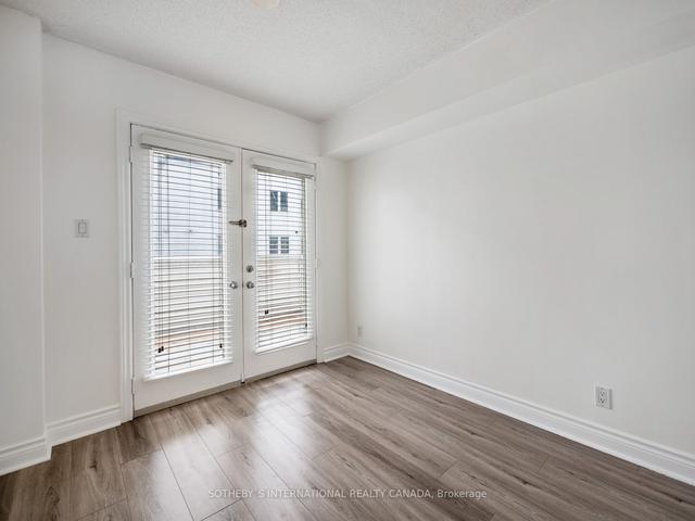 802 - 12 Sudbury St, Condo with 3 bedrooms, 1 bathrooms and 1 parking in Toronto ON | Image 11