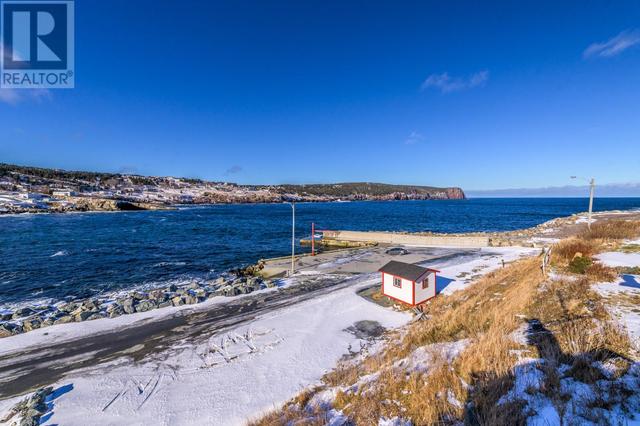 18 Wade's Lane, House detached with 2 bedrooms, 1 bathrooms and null parking in Flatrock NL | Image 38