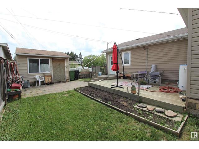 9703 100 St, House detached with 2 bedrooms, 1 bathrooms and null parking in Westlock AB | Image 14