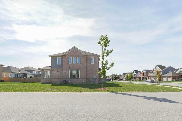 6244 St Michael Ave, House detached with 4 bedrooms, 3 bathrooms and 6 parking in Niagara Falls ON | Image 23