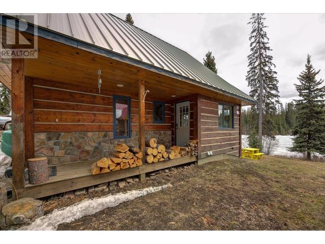 27 - 10250 Dee Lake Road Road, Home with 2 bedrooms, 1 bathrooms and 2 parking in Central Okanagan BC | Image 23