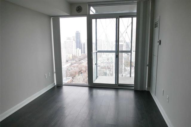3205 - 50 Wellesley St E, Condo with 1 bedrooms, 1 bathrooms and 0 parking in Toronto ON | Image 3