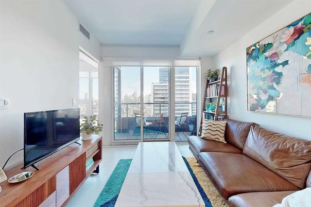 3301 - 19 Western Battery Rd, Condo with 1 bedrooms, 1 bathrooms and 0 parking in Toronto ON | Image 6