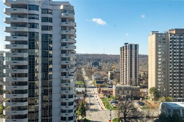 ph3 - 150 Main Street W, Condo with 2 bedrooms, 2 bathrooms and null parking in Hamilton ON | Image 17