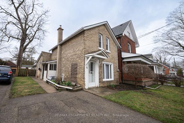 13 Huron St, House detached with 3 bedrooms, 1 bathrooms and 1 parking in Brantford ON | Image 12