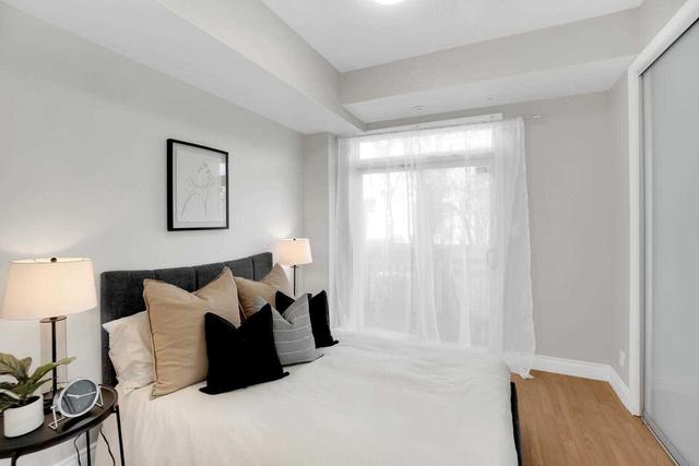 th36 - 88 Carr St, Townhouse with 1 bedrooms, 1 bathrooms and 1 parking in Toronto ON | Image 4