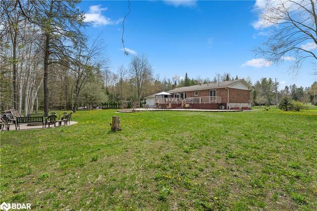 3413 3/4 Sunnidale Sideroad, House detached with 5 bedrooms, 3 bathrooms and 12 parking in Clearview ON | Image 31
