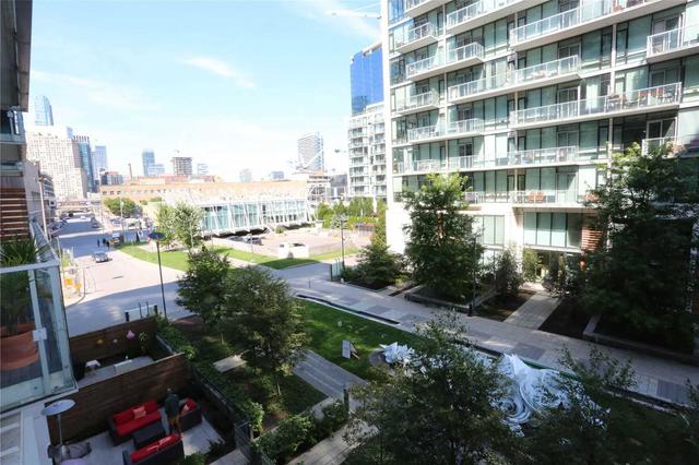 319 - 29 Queens Quay E, Condo with 1 bedrooms, 2 bathrooms and 1 parking in Toronto ON | Image 18