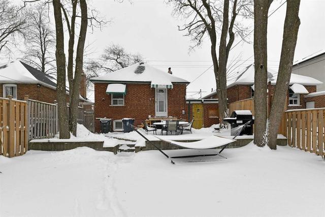 55 O'connor Dr, House detached with 2 bedrooms, 2 bathrooms and 2 parking in Toronto ON | Image 18