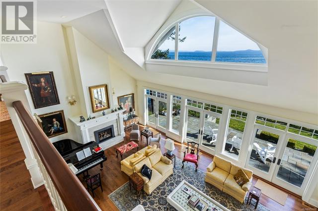 2600 Queenswood Dr, House detached with 5 bedrooms, 7 bathrooms and 10 parking in Saanich BC | Image 52