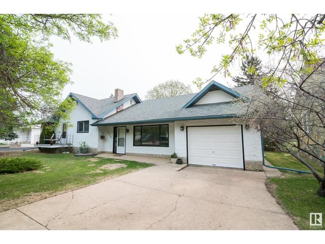 5017 46 St, House detached with 4 bedrooms, 1 bathrooms and null parking in Smoky Lake AB | Image 3