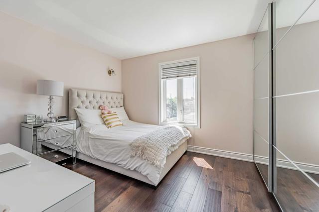 27 Edith Ave, House semidetached with 3 bedrooms, 2 bathrooms and 0 parking in Toronto ON | Image 11