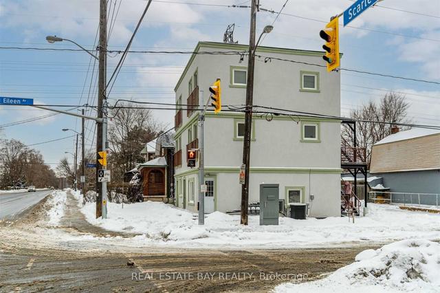 032 - 63 Scarlett Rd, House detached with 1 bedrooms, 1 bathrooms and 0 parking in Toronto ON | Image 19