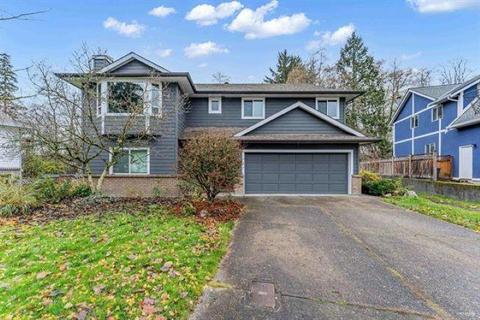 8623 147a Street, House detached with 5 bedrooms, 3 bathrooms and 4 parking in Surrey BC | Card Image