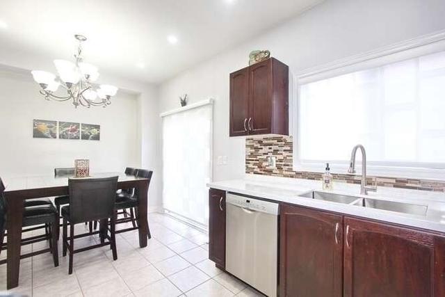 71 Pomell Tr, House semidetached with 3 bedrooms, 4 bathrooms and 3 parking in Brampton ON | Image 9