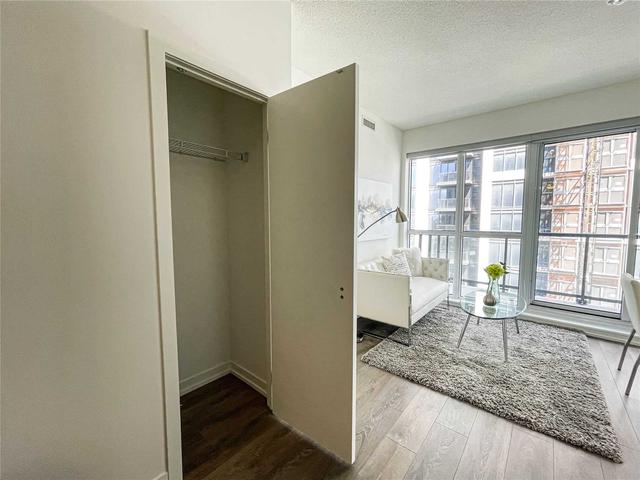 1211 - 49 East Liberty St, Condo with 2 bedrooms, 2 bathrooms and 1 parking in Toronto ON | Image 6