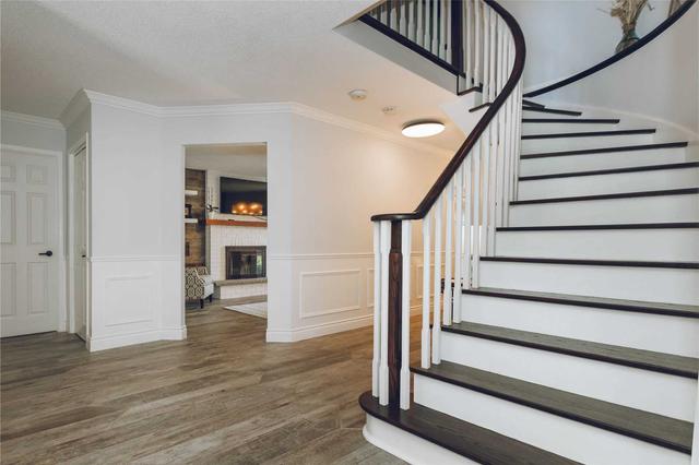 363 River Oaks Blvd W, House detached with 4 bedrooms, 4 bathrooms and 5 parking in Oakville ON | Image 14
