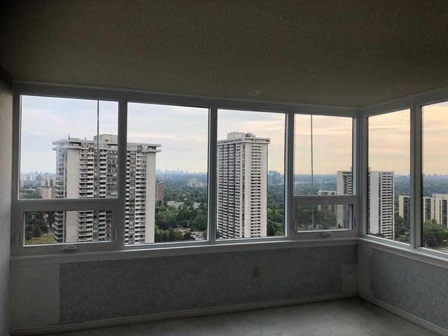 2703 - 55 Skymark Dr, Condo with 2 bedrooms, 2 bathrooms and 2 parking in Toronto ON | Image 3