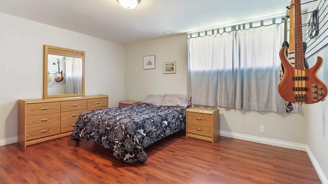 145 Old Homestead Rd, House detached with 3 bedrooms, 3 bathrooms and 16 parking in Georgina ON | Image 15