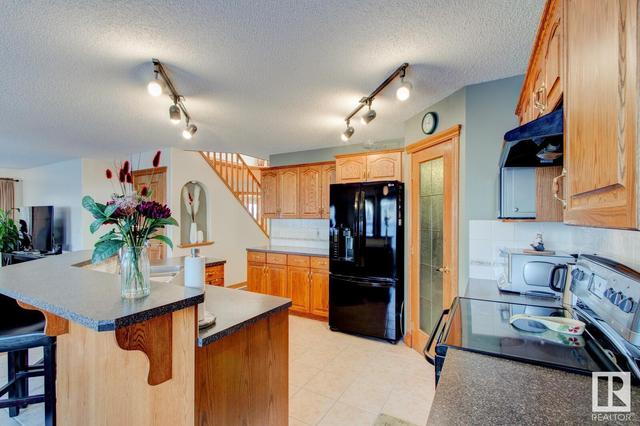 1731 Haswell Cv Nw, House detached with 5 bedrooms, 4 bathrooms and null parking in Edmonton AB | Image 23