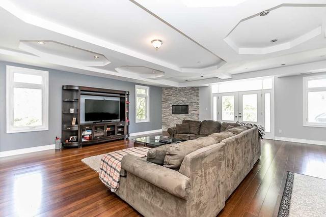 315 Hamilton St, House detached with 5 bedrooms, 4 bathrooms and 12 parking in Newmarket ON | Image 38