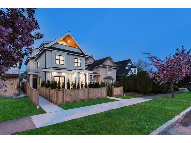 5878 Inverness Street, House detached with 3 bedrooms, 3 bathrooms and null parking in Vancouver BC | Card Image