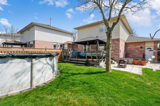 26 Arran Crt, House detached with 3 bedrooms, 2 bathrooms and 5 parking in Clarington ON | Image 30