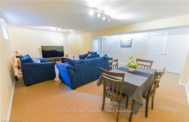 15 - 95 Capulet Lane, Condo with 2 bedrooms, 3 bathrooms and 4 parking in London ON | Image 11