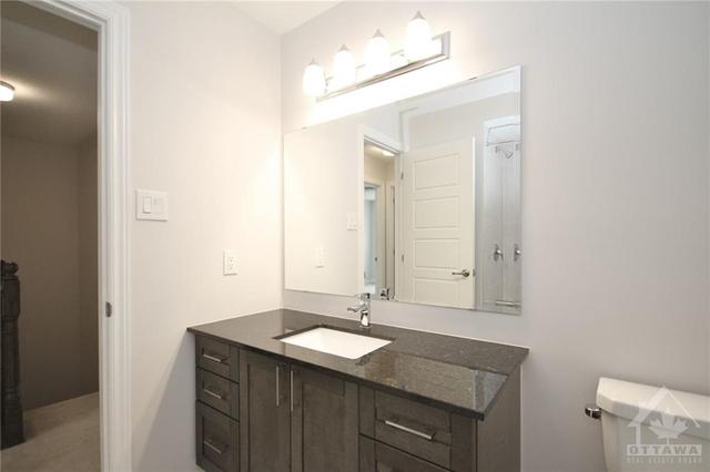 723 Megrez Way, Townhouse with 3 bedrooms, 3 bathrooms and 2 parking in Ottawa ON | Image 24