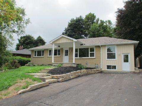 1437 Westbrook Dr, House detached with 3 bedrooms, 2 bathrooms and 4 parking in Peterborough ON | Image 1