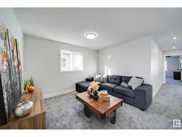 16915 47 St Nw, House detached with 4 bedrooms, 3 bathrooms and null parking in Edmonton AB | Image 27