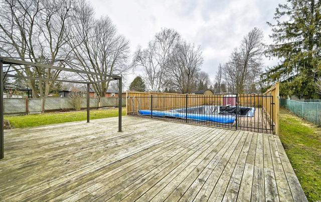 27 Burningham Cres, House detached with 3 bedrooms, 2 bathrooms and 8 parking in Ajax ON | Image 20