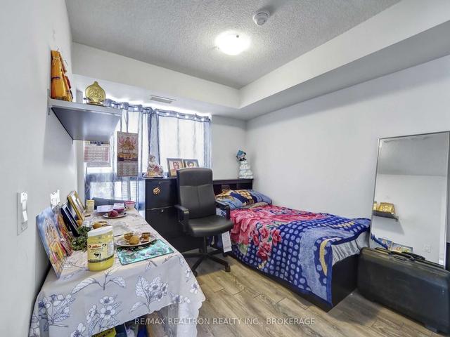 1505 - 30 Meadowglen Pl, Condo with 2 bedrooms, 2 bathrooms and 1 parking in Toronto ON | Image 11