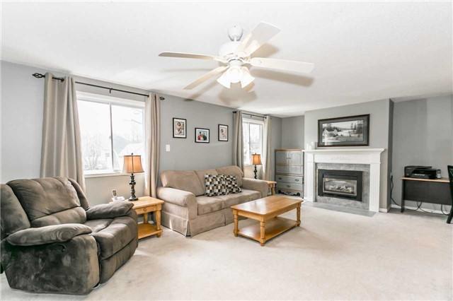 3965 Alcina Ave, House detached with 2 bedrooms, 1 bathrooms and 2 parking in Innisfil ON | Image 9