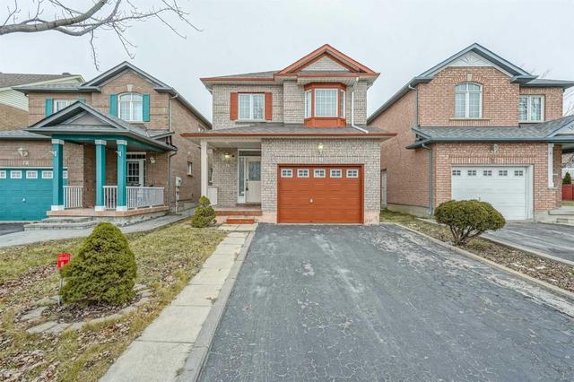 74 Melia Lane, House detached with 4 bedrooms, 3 bathrooms and 4 parking in Vaughan ON | Image 2