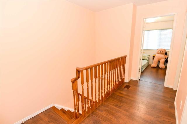 95 - 35 Malta Ave, Townhouse with 3 bedrooms, 3 bathrooms and 1 parking in Brampton ON | Image 12