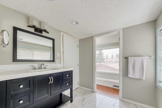 5931 Dalmead Crescent Nw, House detached with 4 bedrooms, 2 bathrooms and 2 parking in Calgary AB | Image 22