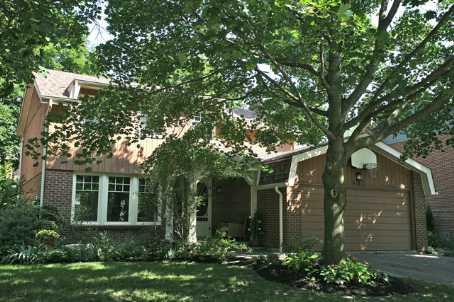 481 Carlton Dr, House detached with 4 bedrooms, 3 bathrooms and 4 parking in Oakville ON | Image 1