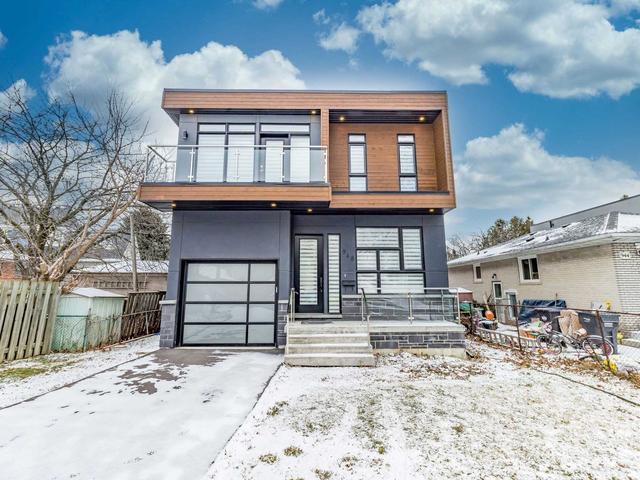 948 Third Street St, House detached with 4 bedrooms, 5 bathrooms and 4 parking in Mississauga ON | Image 1