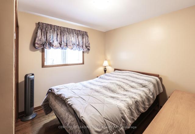 4 Easthampton Dr, House detached with 4 bedrooms, 4 bathrooms and 4 parking in Toronto ON | Image 7