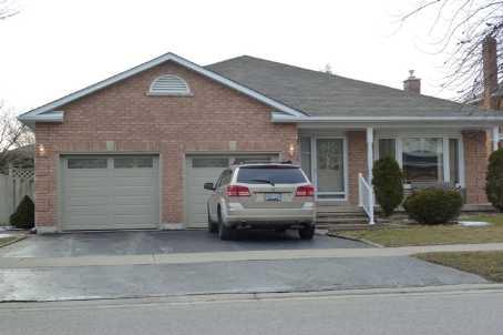 38 Robert Adams Dr, House detached with 3 bedrooms, 3 bathrooms and 4 parking in Clarington ON | Image 1
