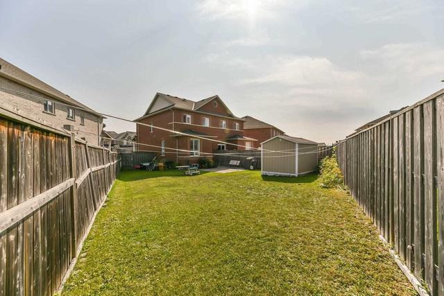 38 Calm Waters Cres, House semidetached with 3 bedrooms, 4 bathrooms and 3 parking in Brampton ON | Image 24