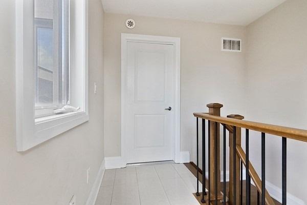 th24 - 7 Oakburn Cres, Townhouse with 3 bedrooms, 3 bathrooms and 1 parking in Toronto ON | Image 25