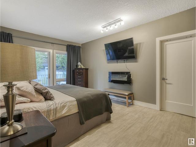 84 Valleyview Cr Nw, House detached with 6 bedrooms, 3 bathrooms and null parking in Edmonton AB | Image 24